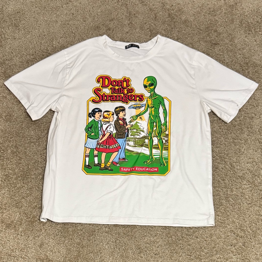 ROMWE “Don’t Talk to Strangers” Alien T-Shirt White - M
